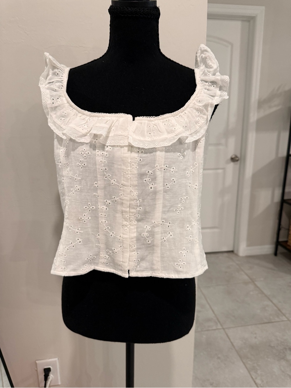 wild fable White Eyelet Ruffle Square-Neck Camisole